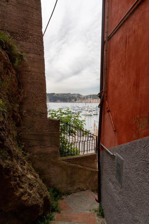 L'Arpara Casa Al Molo Dal Mare Al Castello Lerici Exterior foto